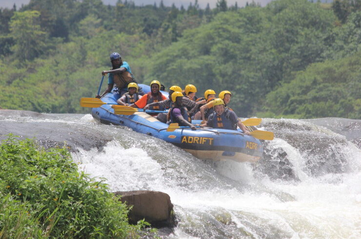 White-Water-Rafting-at-the-Source-of-the-Nile