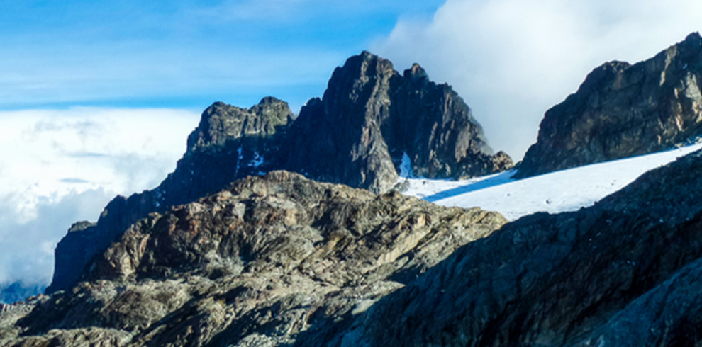 Climb to the peaks of Heaven